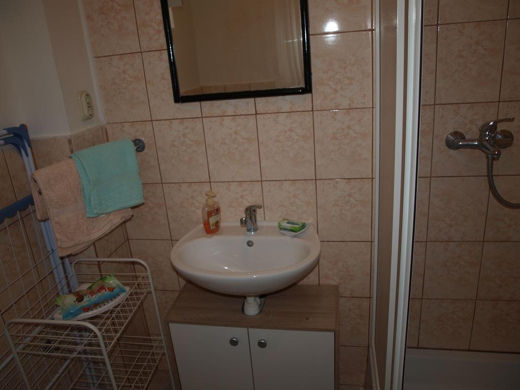 Apartment Luna Плоче Экстерьер фото