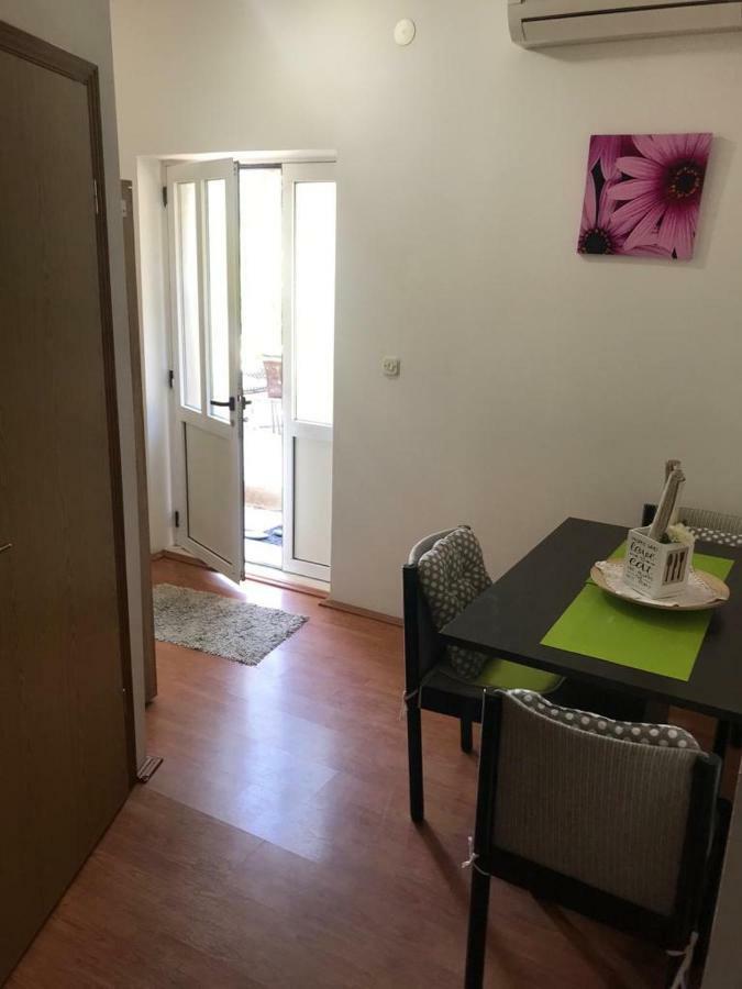 Apartment Luna Плоче Экстерьер фото