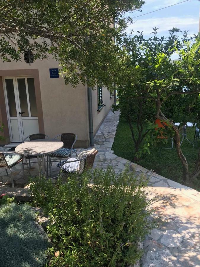 Apartment Luna Плоче Экстерьер фото